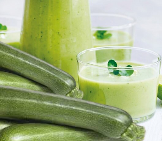 Gaspacho de courgette basilic