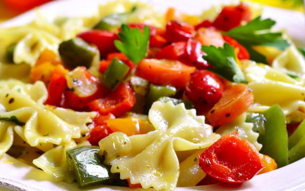 Salade de pates aux courgettes